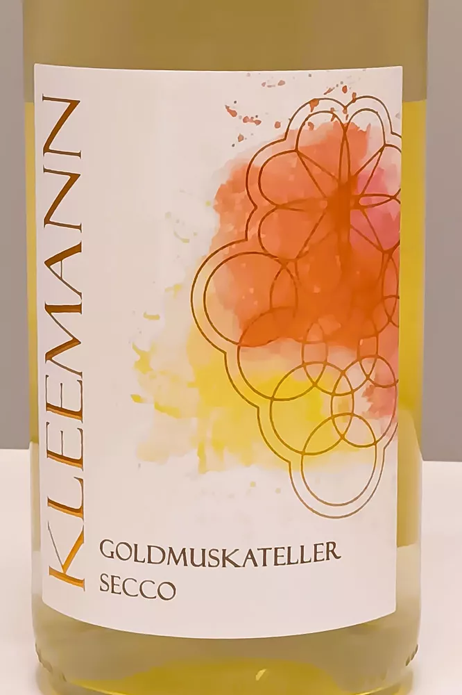 Weingut Uwe und Matthias Kleemann GbR - Goldmuskateller Qualitätsperlwein SECCO weiß