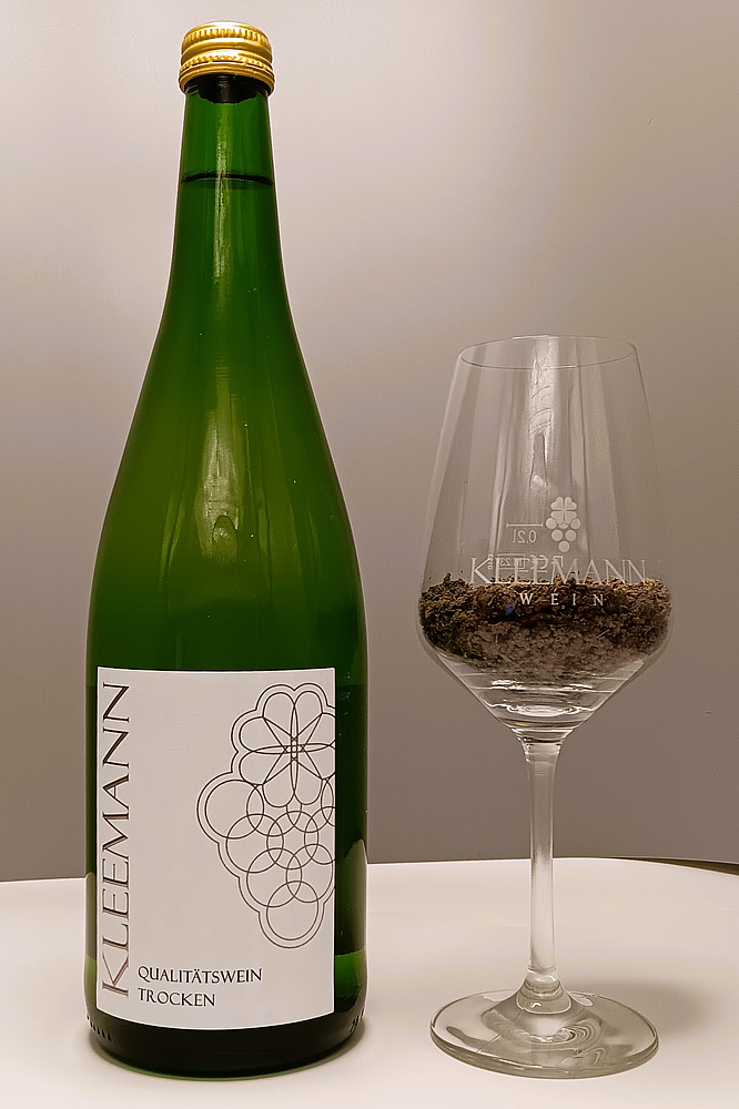 Weingut Uwe und Matthias Kleemann GbR - Literwein Weisswein Rheinhessen trocken 1 L